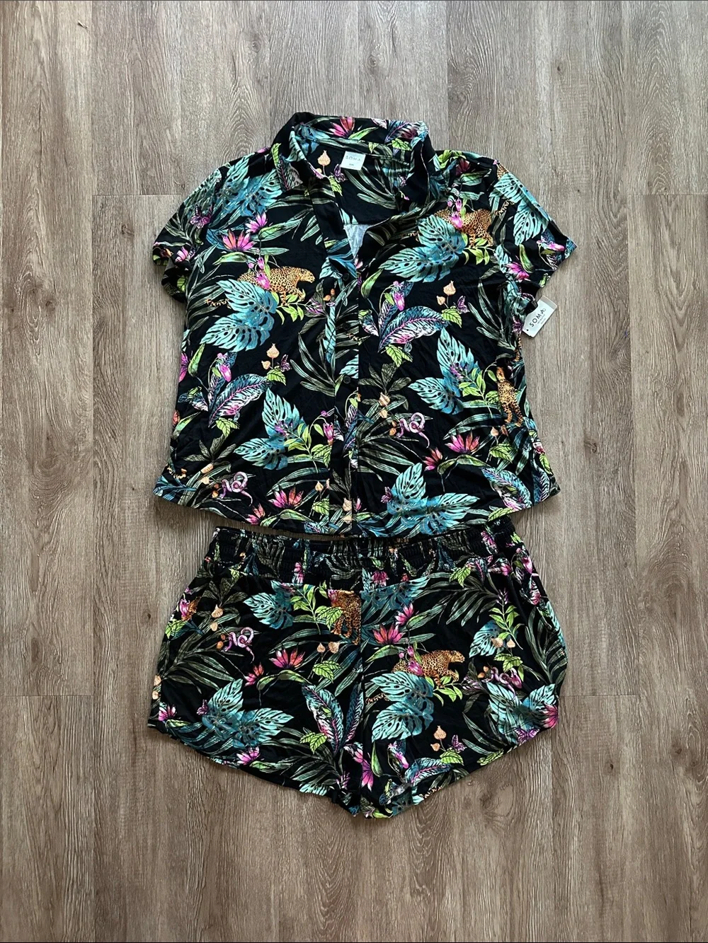 Soma Cool Nights Short Sleeve Notch Collar & Shorts Pajama Set Into The Wild XXL - Picture 1 of 8